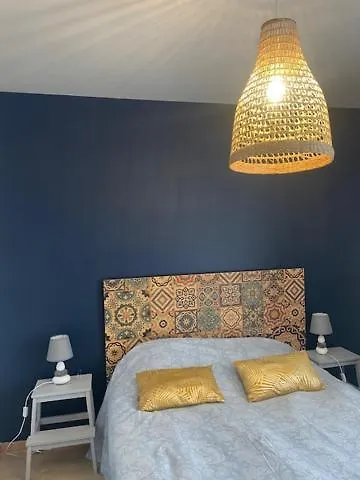 A 800 M De La Plage, 6 Chambres 13 Pers Tout Confort Erquy Lägenhet