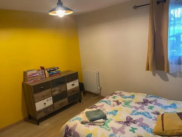 A 800 M De La Plage, 6 Chambres 13 Pers Tout Confort Erquy Lägenhet
