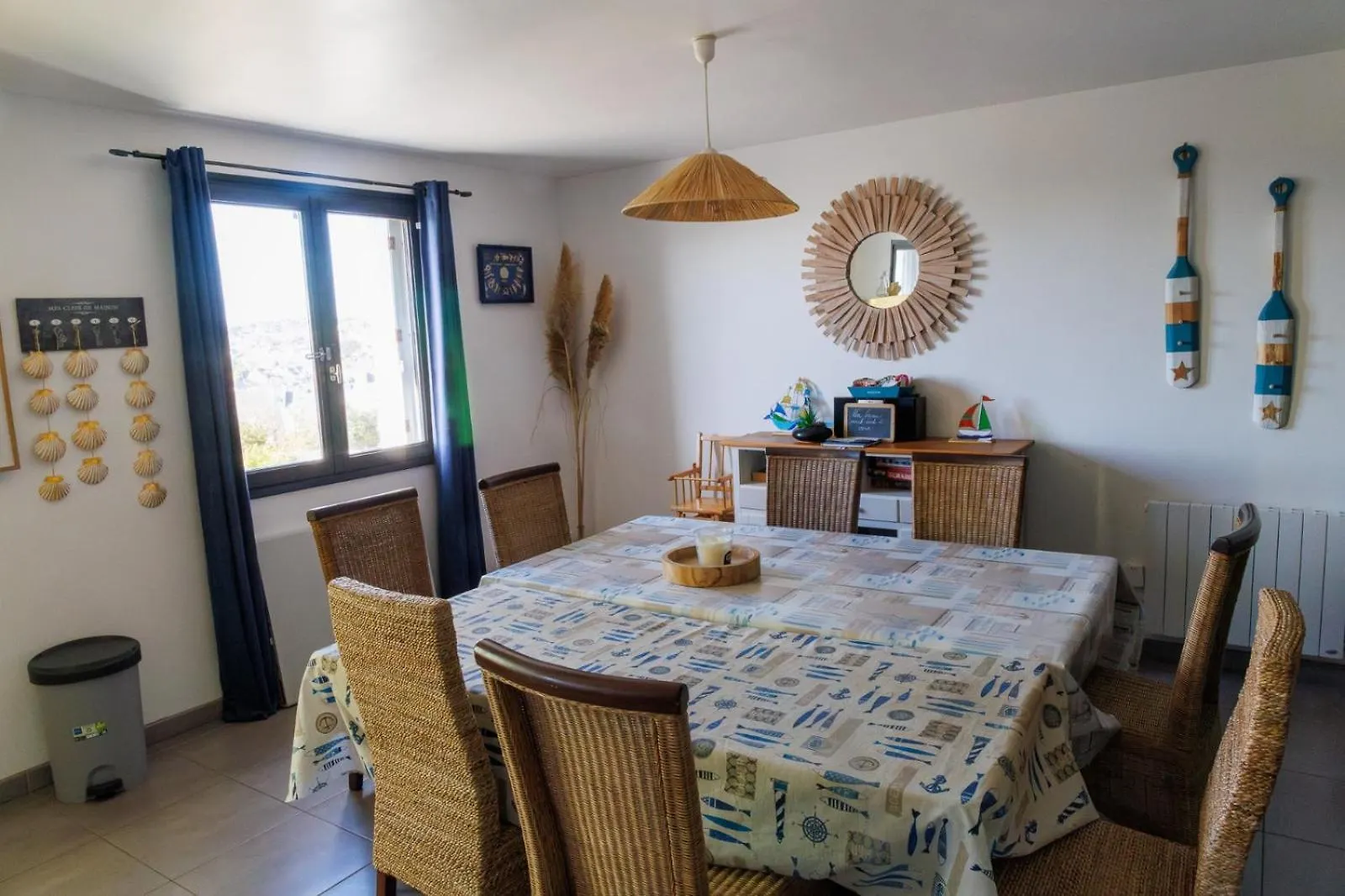 A 800 M De La Plage, 6 Chambres 13 Pers Tout Confort Erquy 0*,  Frankrike